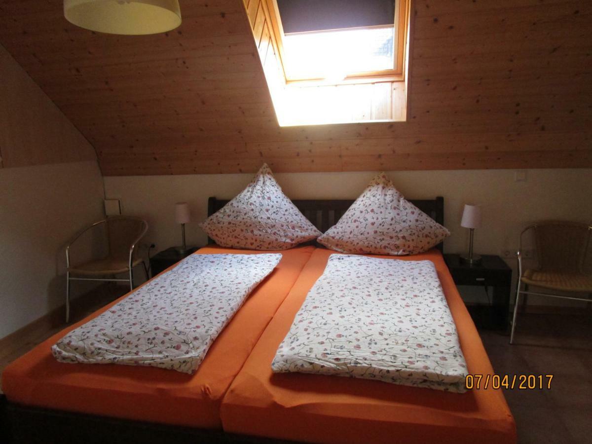 Ferienwohnung Hueck Lind  外观 照片